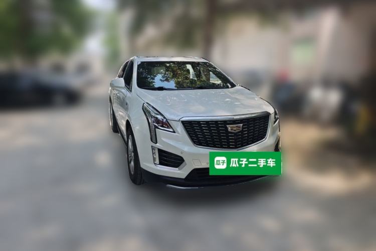 Used Cadillac XT5 2020 Revised Version 28T Luxury Edition Front Right 45 Deg