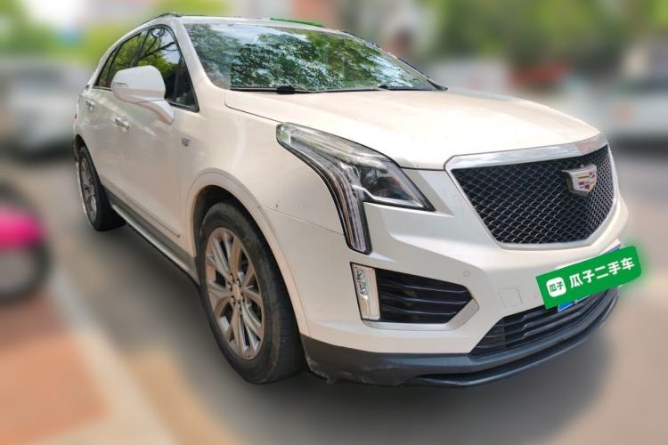 Used Cadillac XT5 2020 28T 4x4 Leading Sport Model Front Right 45 Deg