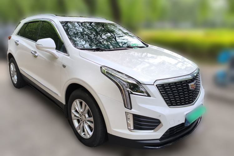 Used Cadillac XT5 2020 28T Four-Wheel Drive Tech Version Front Right 45 Deg
