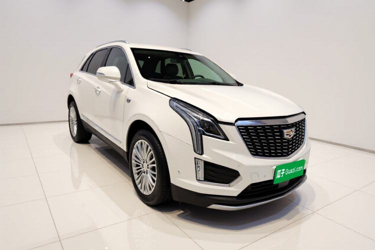 Used Cadillac XT5 2020 28T 4x4 Platinum Sport Edition Front Right 45 Deg