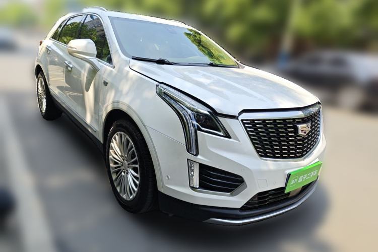 Used Cadillac XT5 2020 28T 4x4 Platinum Sport Edition Front Right 45 Deg
