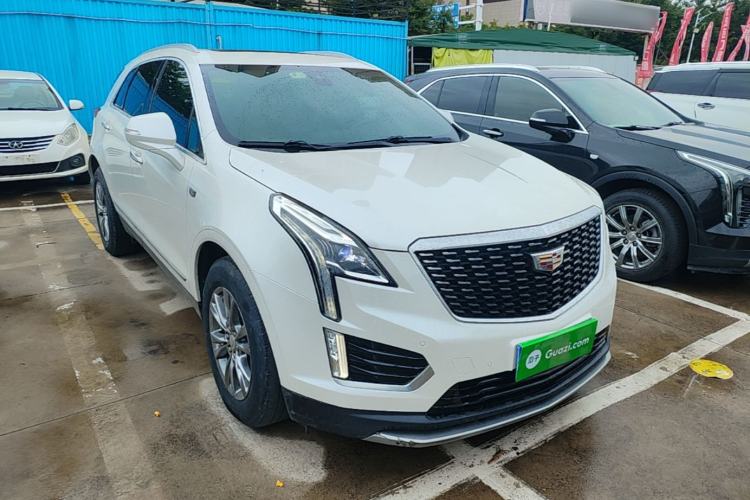 Used Cadillac XT5 2020 28T Luxury Version Front Right 45 Deg