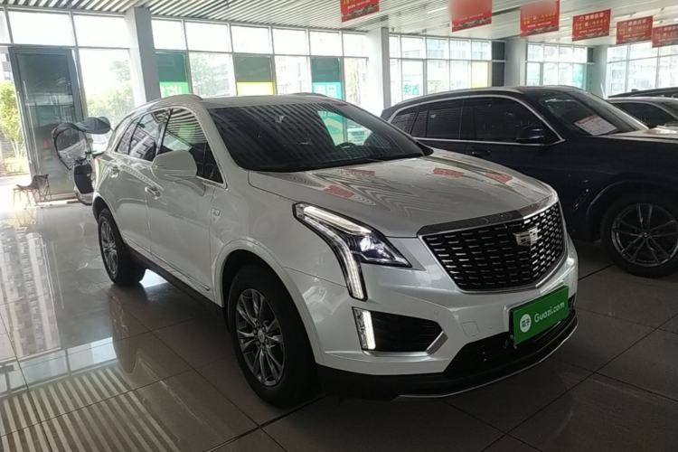 Used Cadillac XT5 2020 Revised Version 28T Luxury Edition Front Right 45 Deg