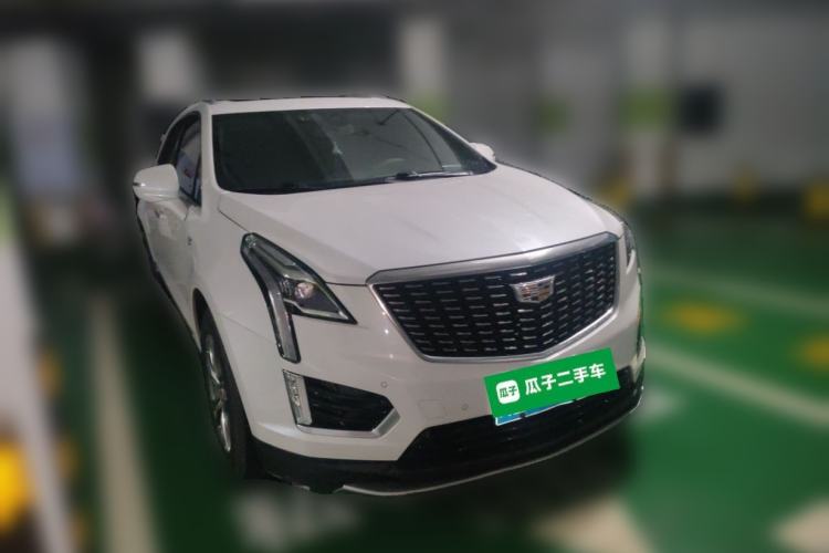 Used Cadillac XT5 2020 28T Luxury Version Front Right 45 Deg