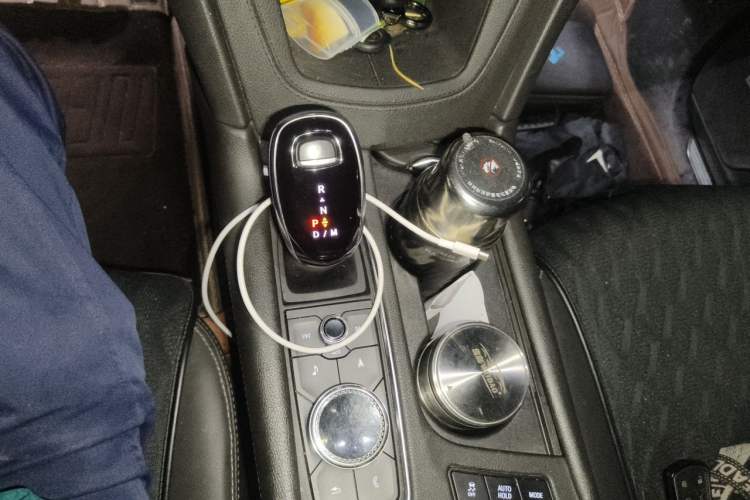 Used Cadillac XT5 2020 28T Four-Wheel Drive Luxury Version Gear Lever
