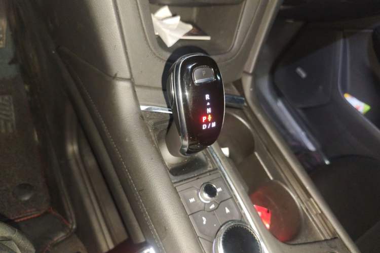 Used Cadillac XT5 2020 28T Luxury Version Gear Lever