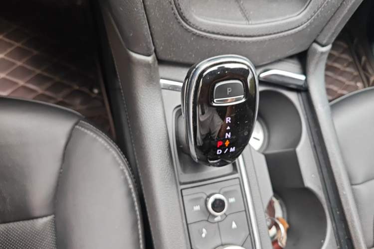 Used Cadillac XT5 2020 28T Luxury Version Gear Lever