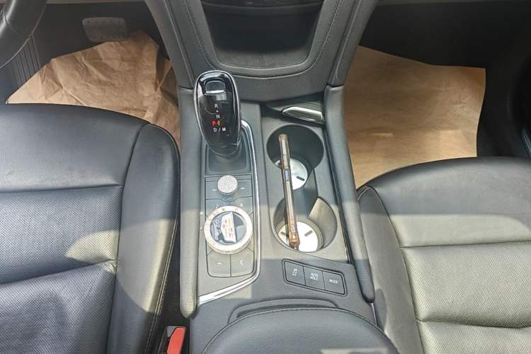 Used Cadillac XT5 2020 28T Four-Wheel Drive Luxury Version Gear Lever