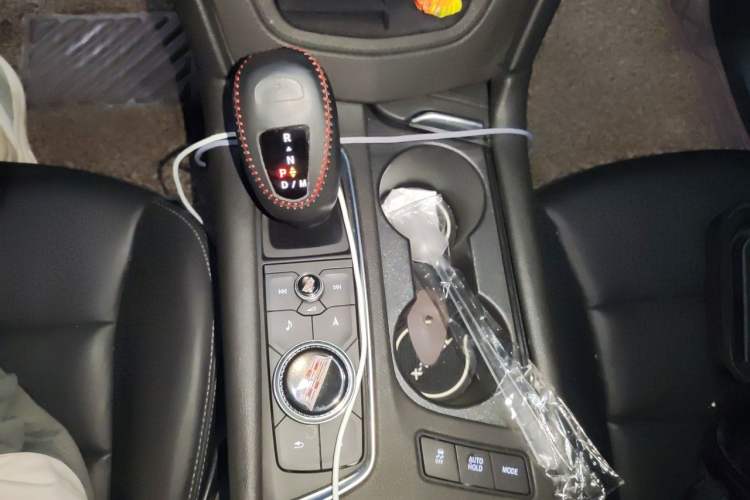 Used Cadillac XT5 2020 28T Luxury Version Gear Lever