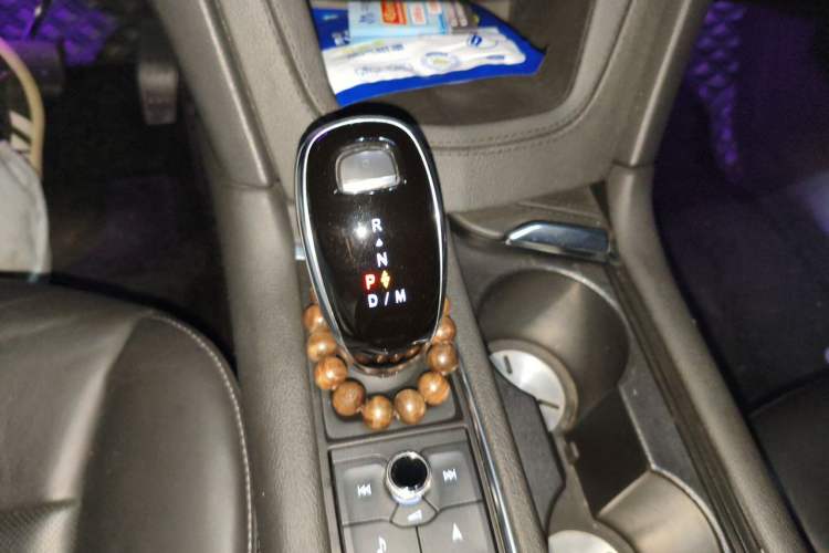 Used Cadillac XT5 2020 Revised Version 28T Luxury Edition Gear Lever