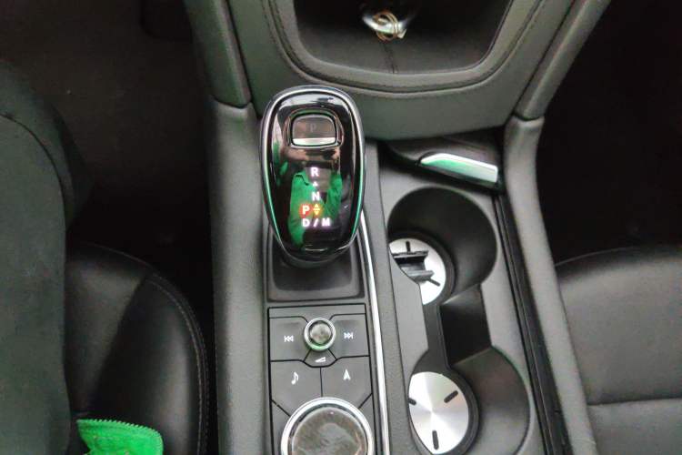 Used Cadillac XT5 2020 28T Luxury Version Gear Lever