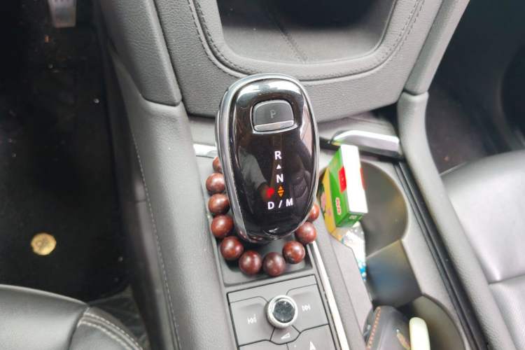 Used Cadillac XT5 2020 Revised Version 28T Luxury Edition Gear Lever