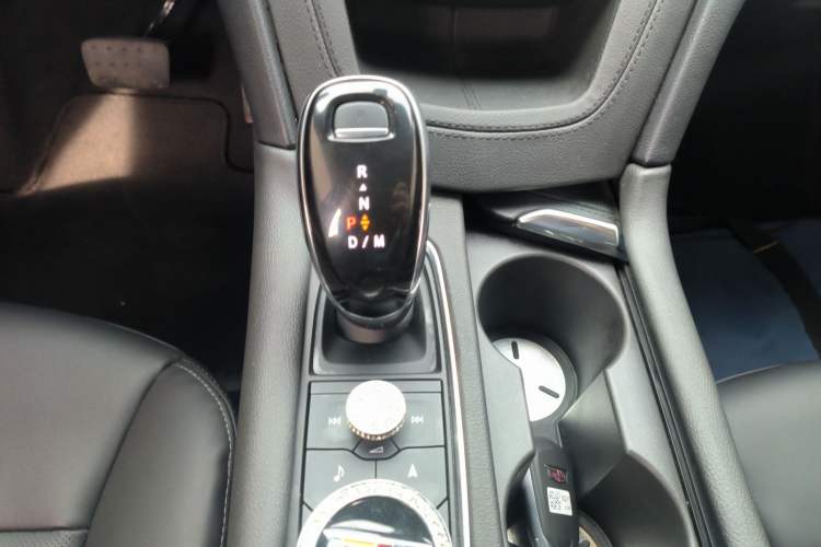 Used Cadillac XT5 2020 28T Luxury Version Gear Lever