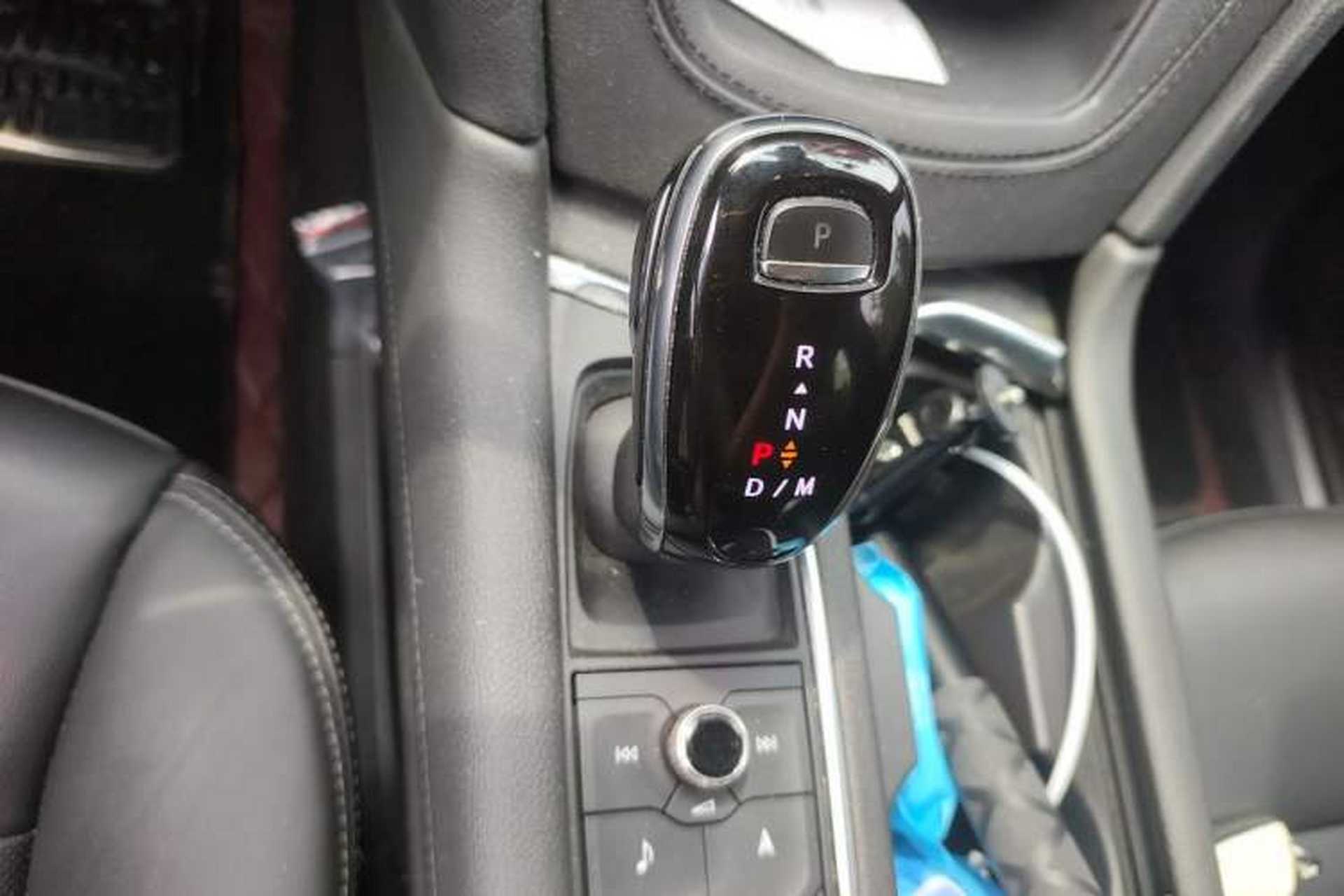 Used Cadillac XT5 2020 28T Four-Wheel Drive Luxury Version Gear Lever