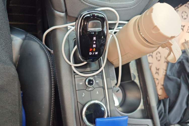 Used Cadillac XT5 2020 Revised Version 28T Luxury Edition Gear Lever
