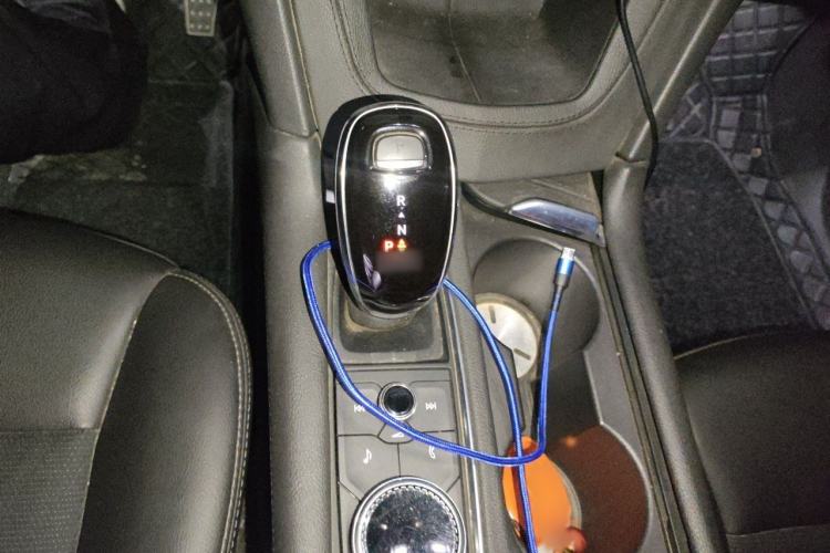 Used Cadillac XT5 2020 28T Tech Edition Gear Lever
