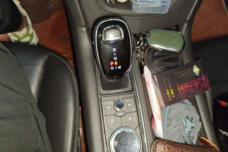 Used Cadillac XT5 2020 28T Luxury Version Gear Lever