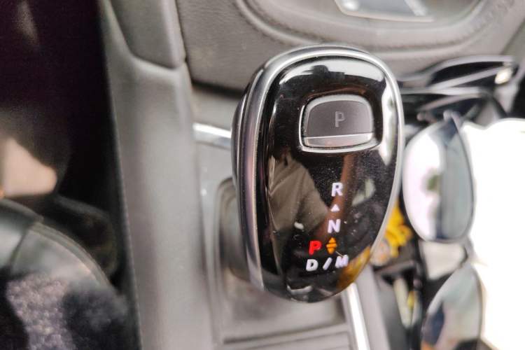 Used Cadillac XT5 2020 Revised Version 28T Luxury Edition Gear Lever