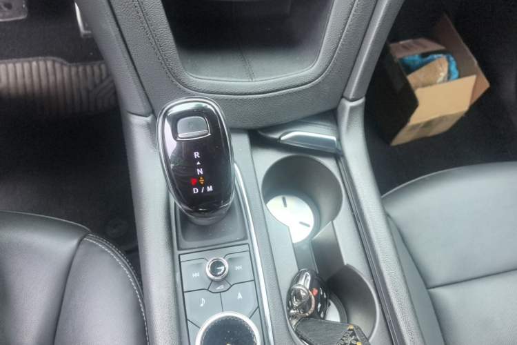 Used Cadillac XT5 2020 28T Luxury Version Gear Lever