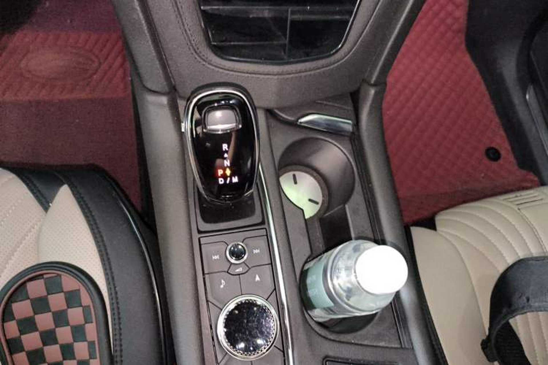 Used Cadillac XT5 2020 28T Luxury Version Gear Lever