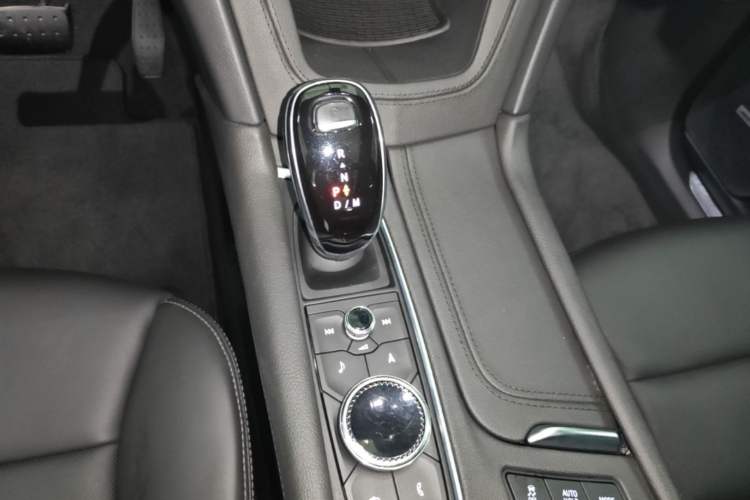 Used Cadillac XT5 2020 28T Four-Wheel Drive Luxury Version Gear Lever