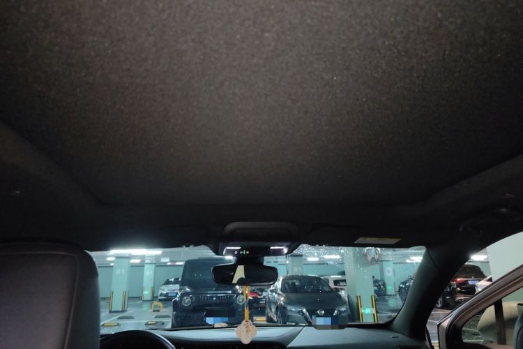 Used Cadillac XT5 2020 28T Luxury Version Headliner