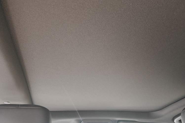 Used Cadillac XT5 2020 28T Luxury Version Headliner