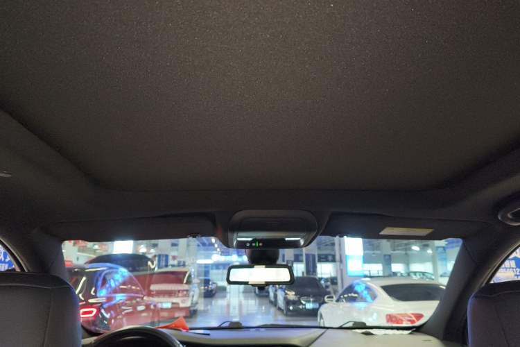 Used Cadillac XT5 2020 28T Luxury Version Headliner