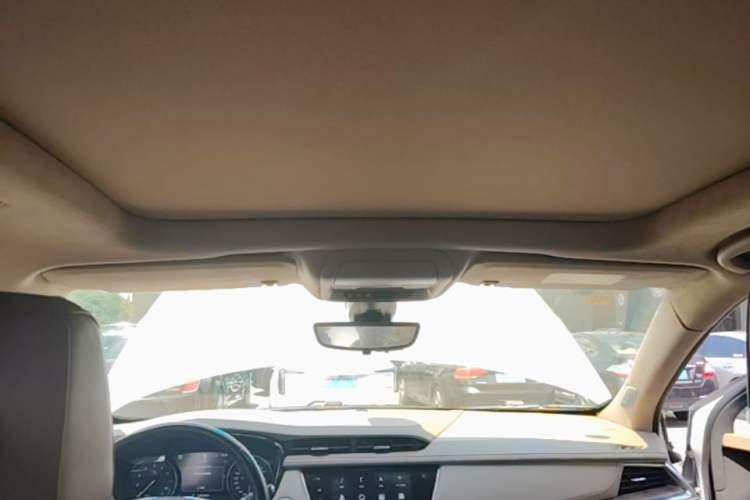 Used Cadillac XT5 2020 28T 4x4 Platinum Sport Edition Headliner