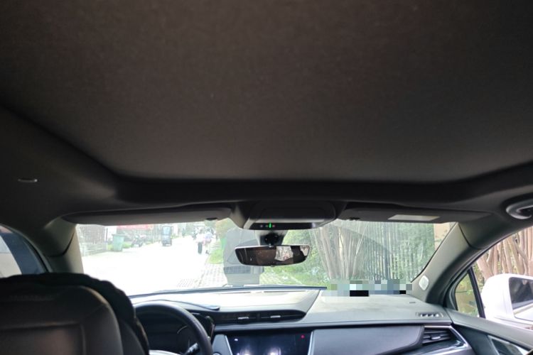 Used Cadillac XT5 2020 28T Four-Wheel Drive Luxury Version Headliner