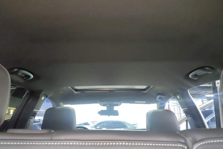 Used Cadillac XT5 2020 28T Tech Edition Headliner