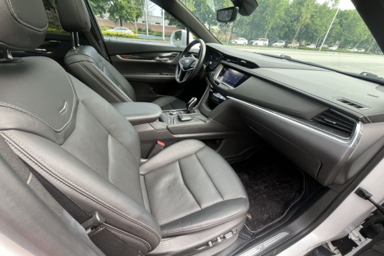 Used Cadillac XT5 2020 Revised Version 28T Four-Wheel Drive Luxury Edition Interior 9