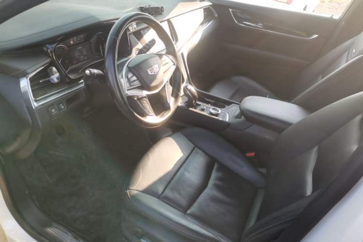 Used Cadillac XT5 2020 28T Four-Wheel Drive Luxury Version Left Front Seat