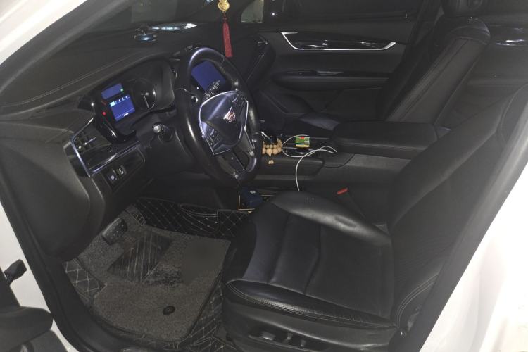 Used Cadillac XT5 2020 28T Four-Wheel Drive Luxury Version Left Front Seat