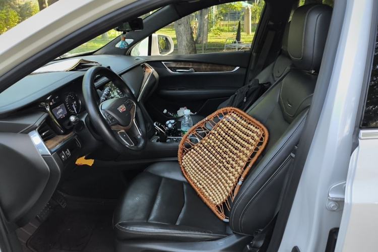 Used Cadillac XT5 2020 28T Four-Wheel Drive Luxury Version Left Front Seat