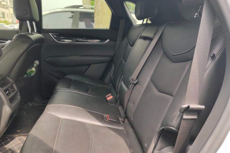 Used Cadillac XT5 2020 Revised Version 28T Luxury Edition Left Rear Seat