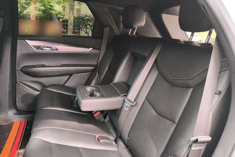 Used Cadillac XT5 2020 28T Four-Wheel Drive Tech Version Left Rear Seat