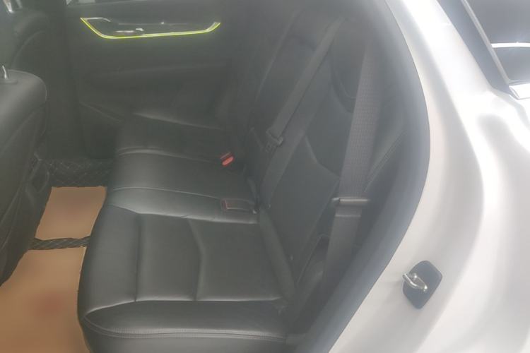 Used Cadillac XT5 2020 Revised Version 28T Luxury Edition Left Rear Seat