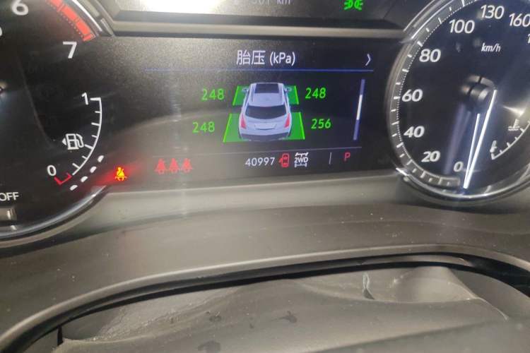 Used Cadillac XT5 2020 Revised Version 28T Four-Wheel Drive Luxury Edition Odometer Close Up