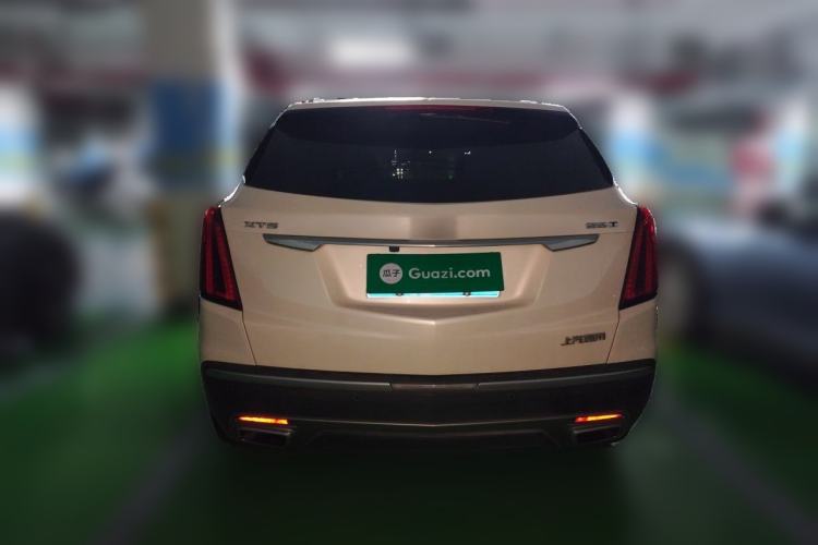Used Cadillac XT5 2020 28T Luxury Version Rear