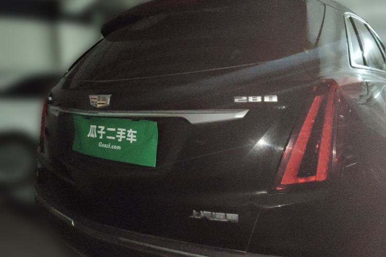 Used Cadillac XT5 2020 28T Luxury Version Rear