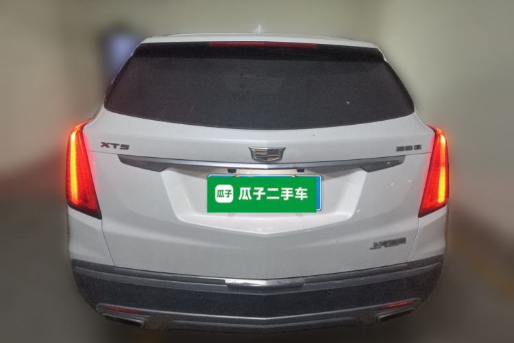 Used Cadillac XT5 2020 28T Luxury Version Rear