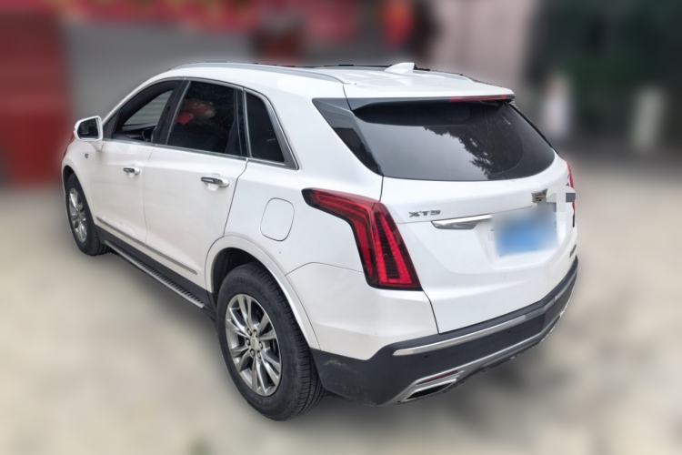 Used Cadillac XT5 2020 28T Luxury Version Rear Left 45 Deg
