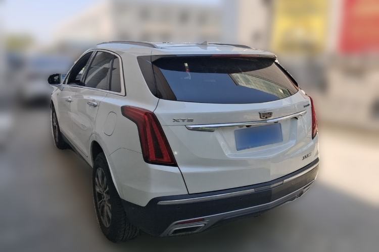 Used Cadillac XT5 2020 28T Luxury Version Rear Left 45 Deg