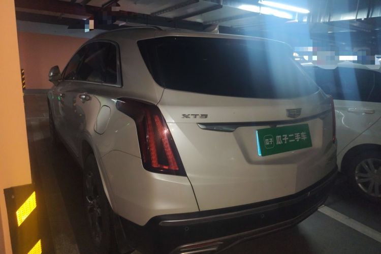 Used Cadillac XT5 2020 28T Luxury Version Rear Left 45 Deg