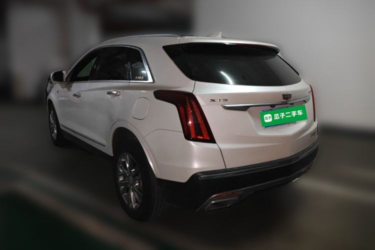 Used Cadillac XT5 2020 28T Luxury Version Rear Left 45 Deg