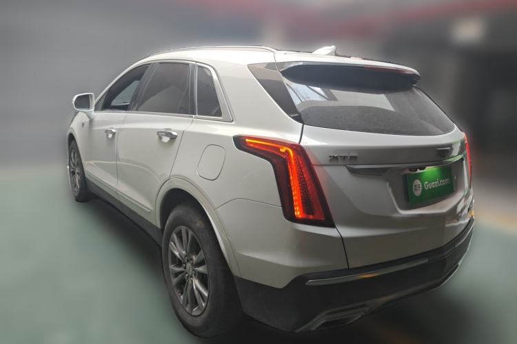 Used Cadillac XT5 2020 28T Luxury Version Rear Left 45 Deg