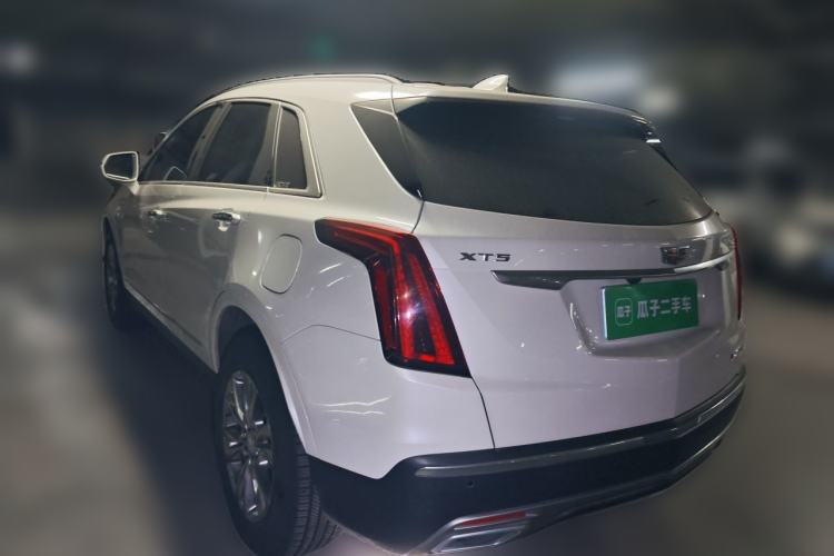 Used Cadillac XT5 2020 Revised Version 28T Luxury Edition Rear Left 45 Deg