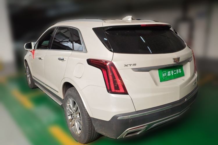 Used Cadillac XT5 2020 28T Luxury Version Rear Left 45 Deg