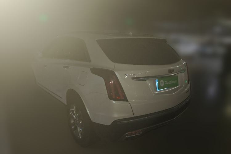 Used Cadillac XT5 2020 28T Luxury Version Rear Left 45 Deg